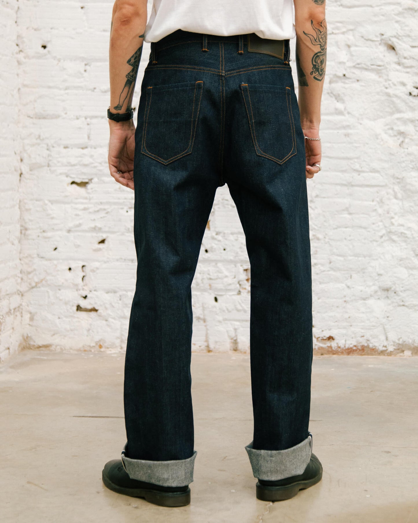 Wide cut jeans