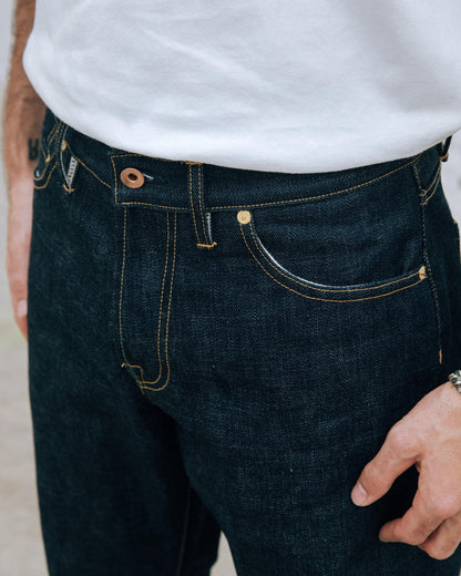 Pantalones de corte regular (japoneses)